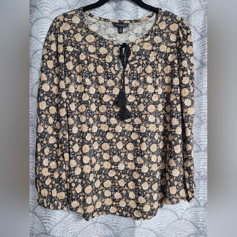 Lucky Brand Cream Floral Long Sleeve Blouse Size Small/Petite - Picture 2 of 7